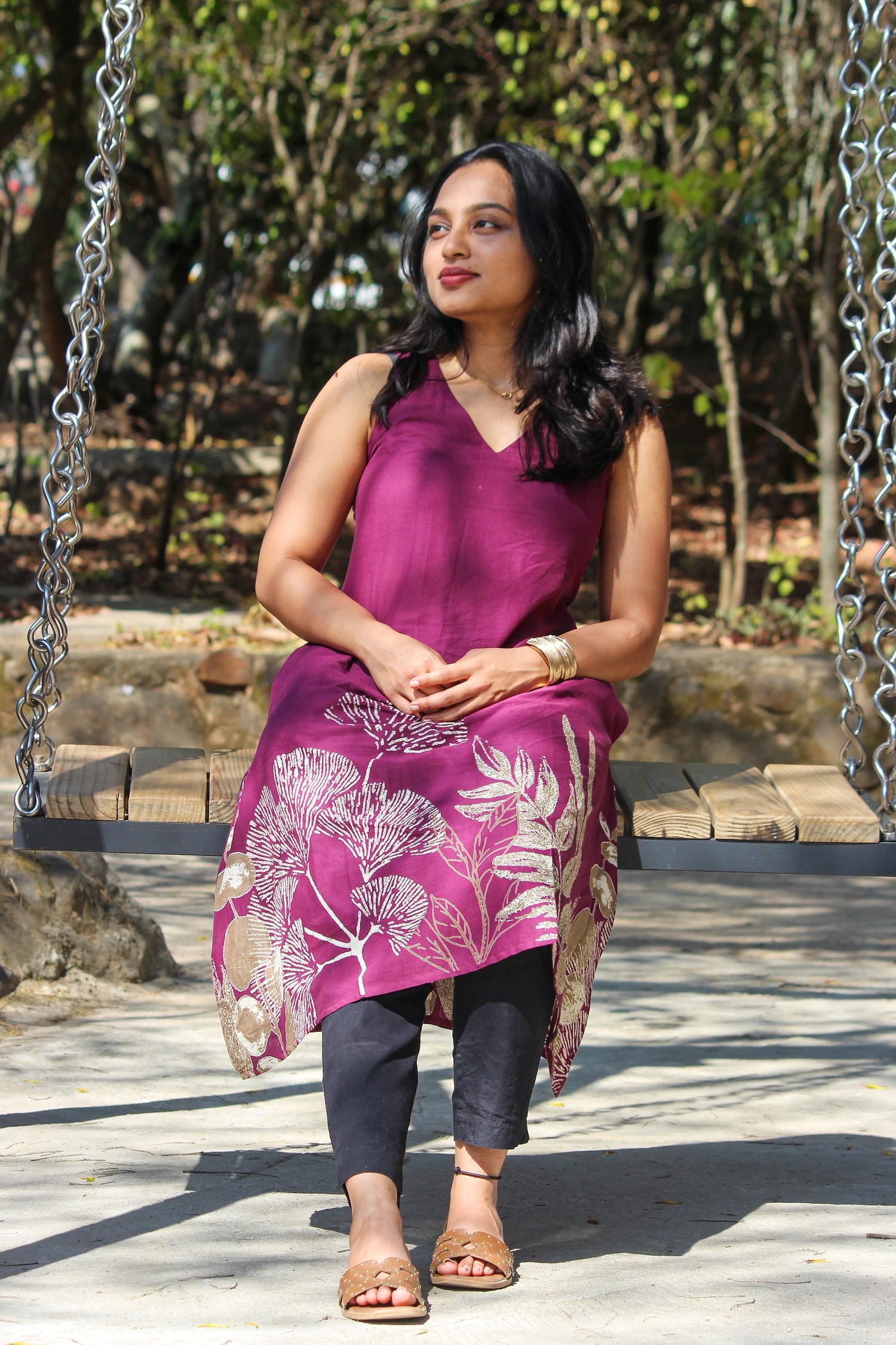 bloom v neck a line cotton kurti front view