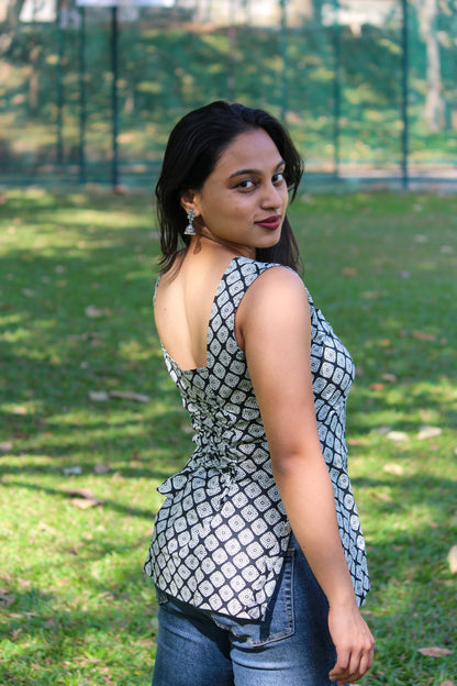 Chitrakari sleeveless printed kurti - Bimba Studio 