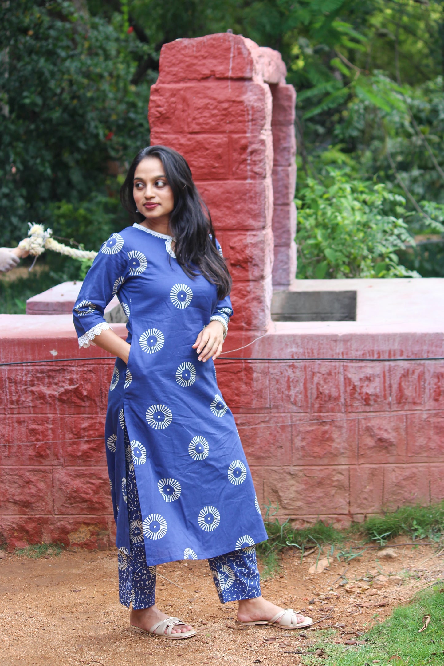 Bimba Studio Ambara breathable cotton co-ord set featuring an indigo handblock print.