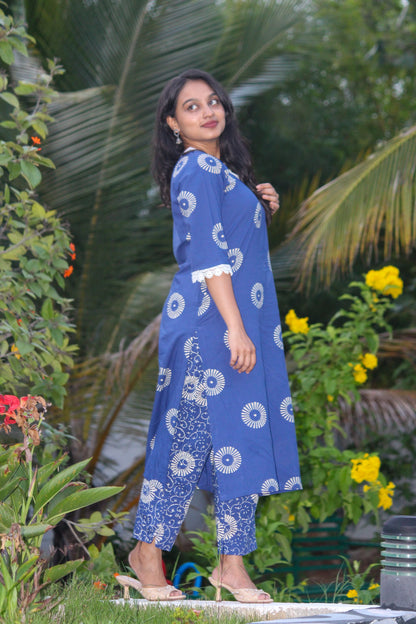 Bimba Studio Ambara breathable cotton co-ord set featuring an indigo handblock print.