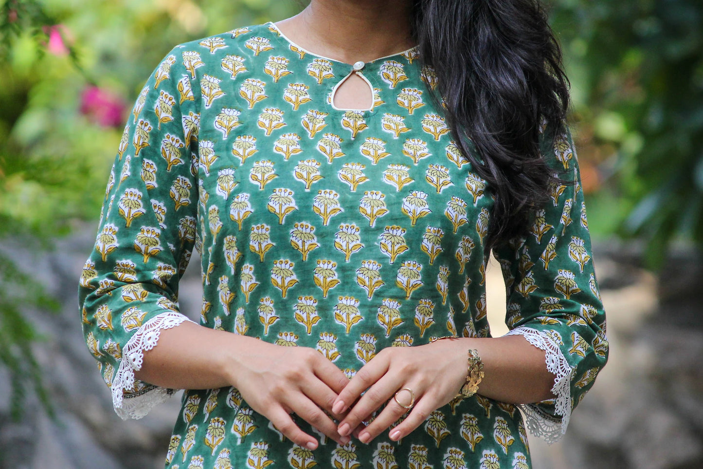 Bimba Studio Veni breathable cotton straight kurta featuring a floral handblock print and functional pocket